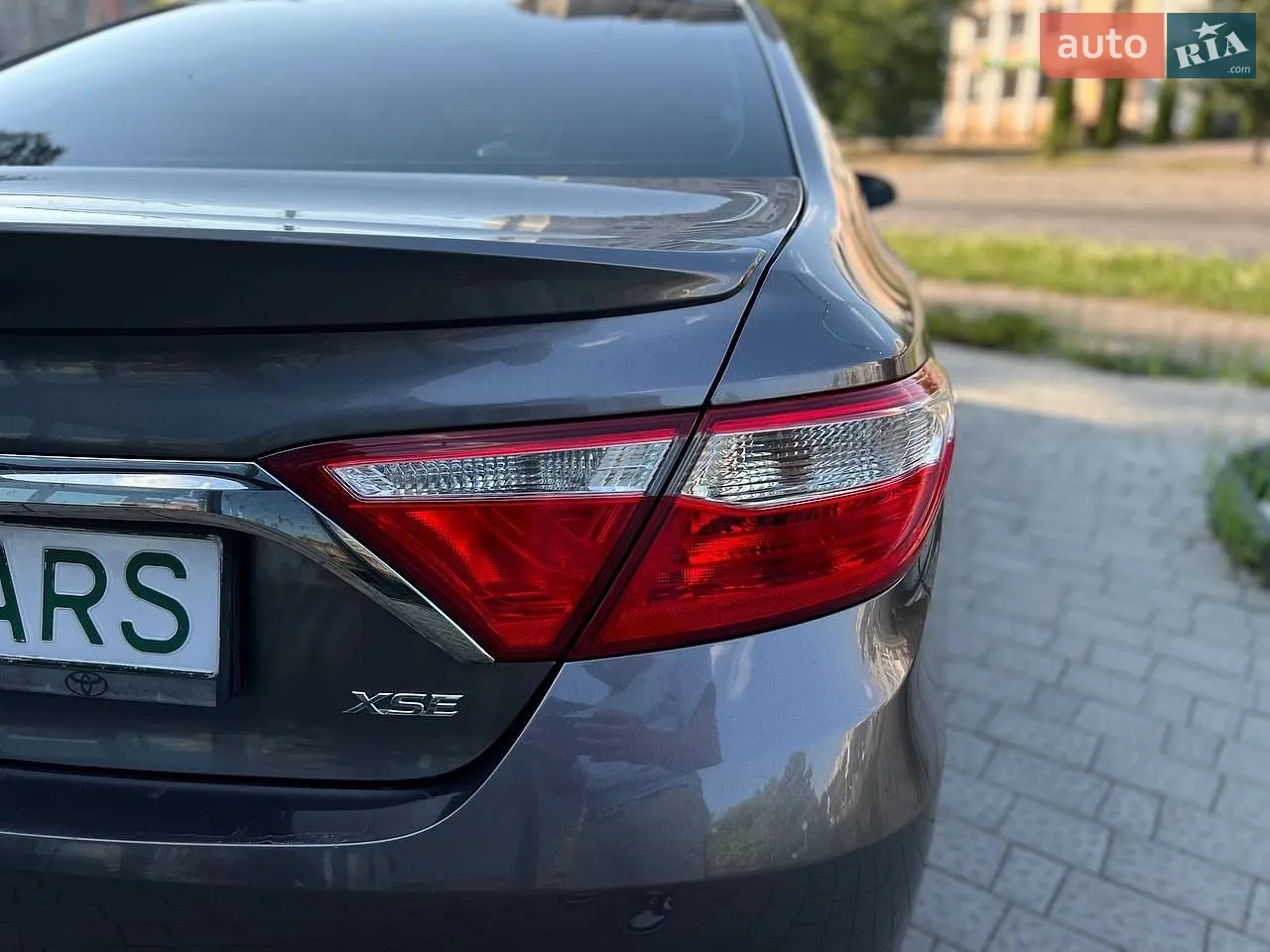 2016 Toyota Camry - мініатюра 8