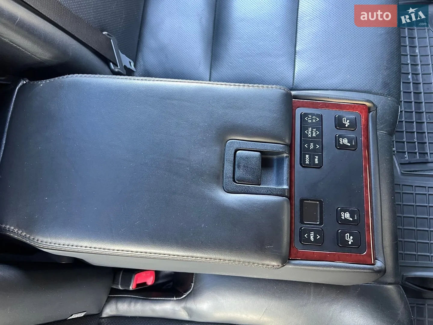 2011 Toyota Camry - мініатюра 19