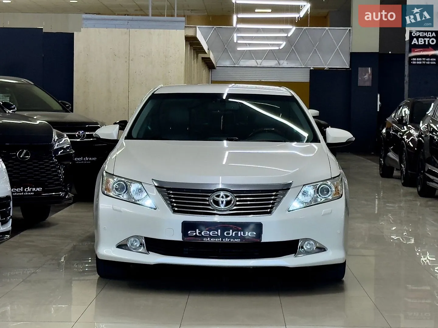 2014 Toyota Camry - мініатюра 3