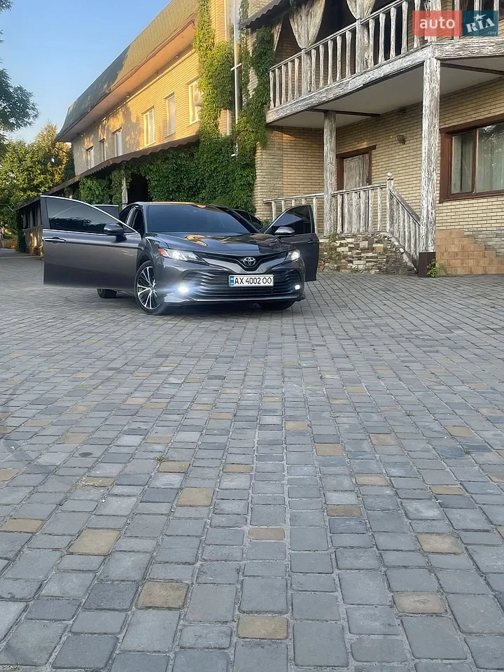 2017 Toyota Camry - мініатюра 26