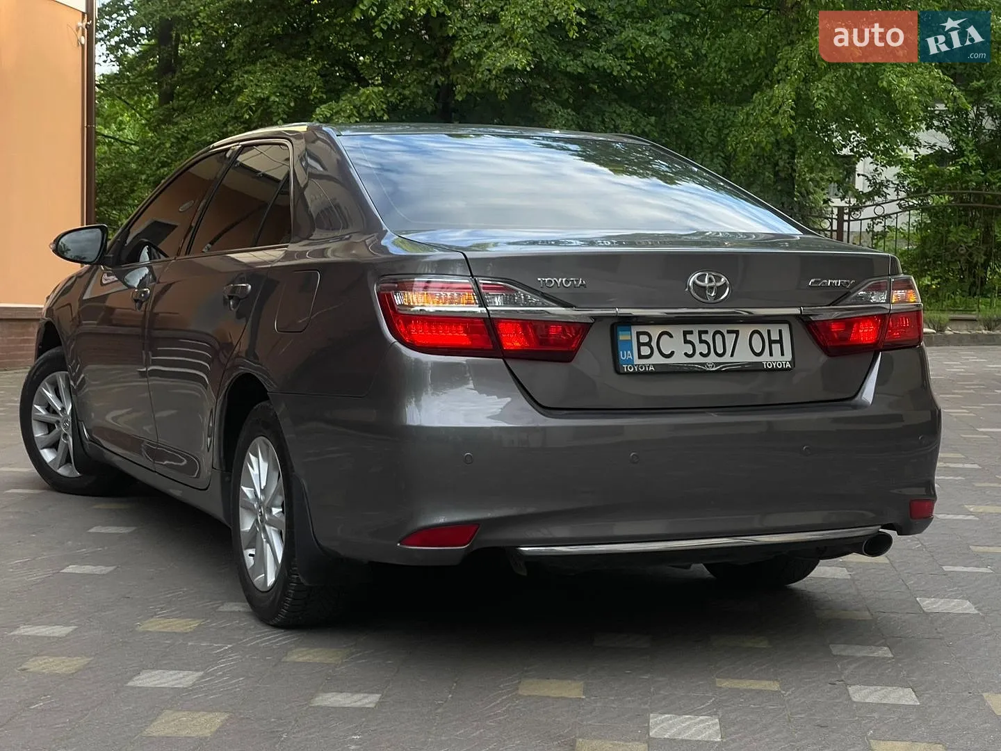2016 Toyota Camry - мініатюра 24