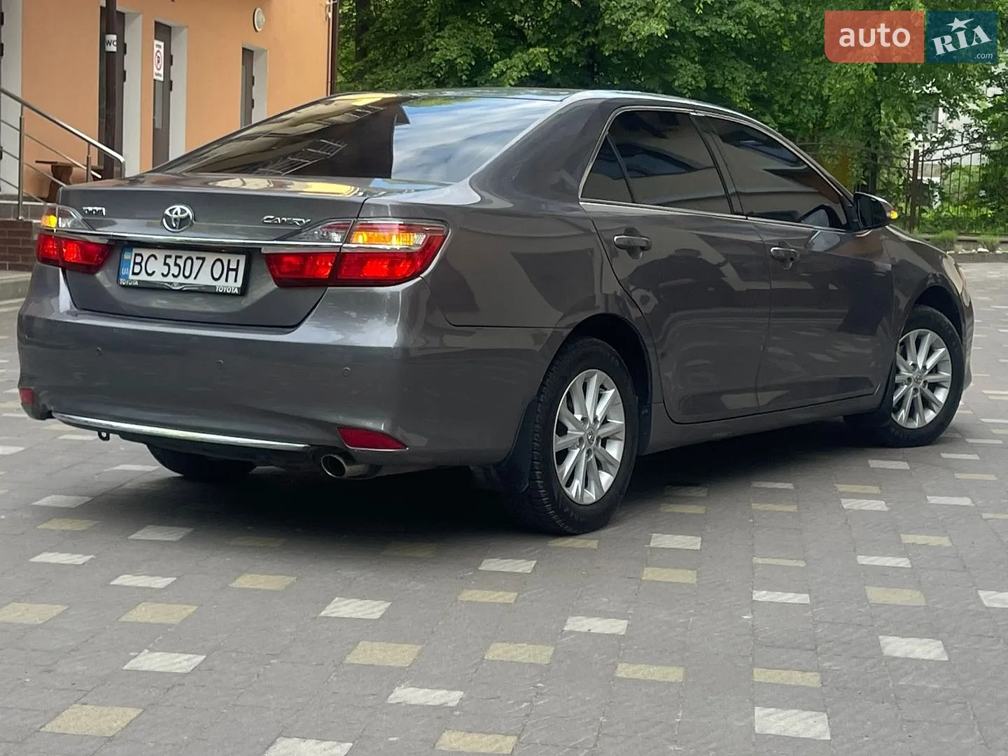 2016 Toyota Camry - мініатюра 28