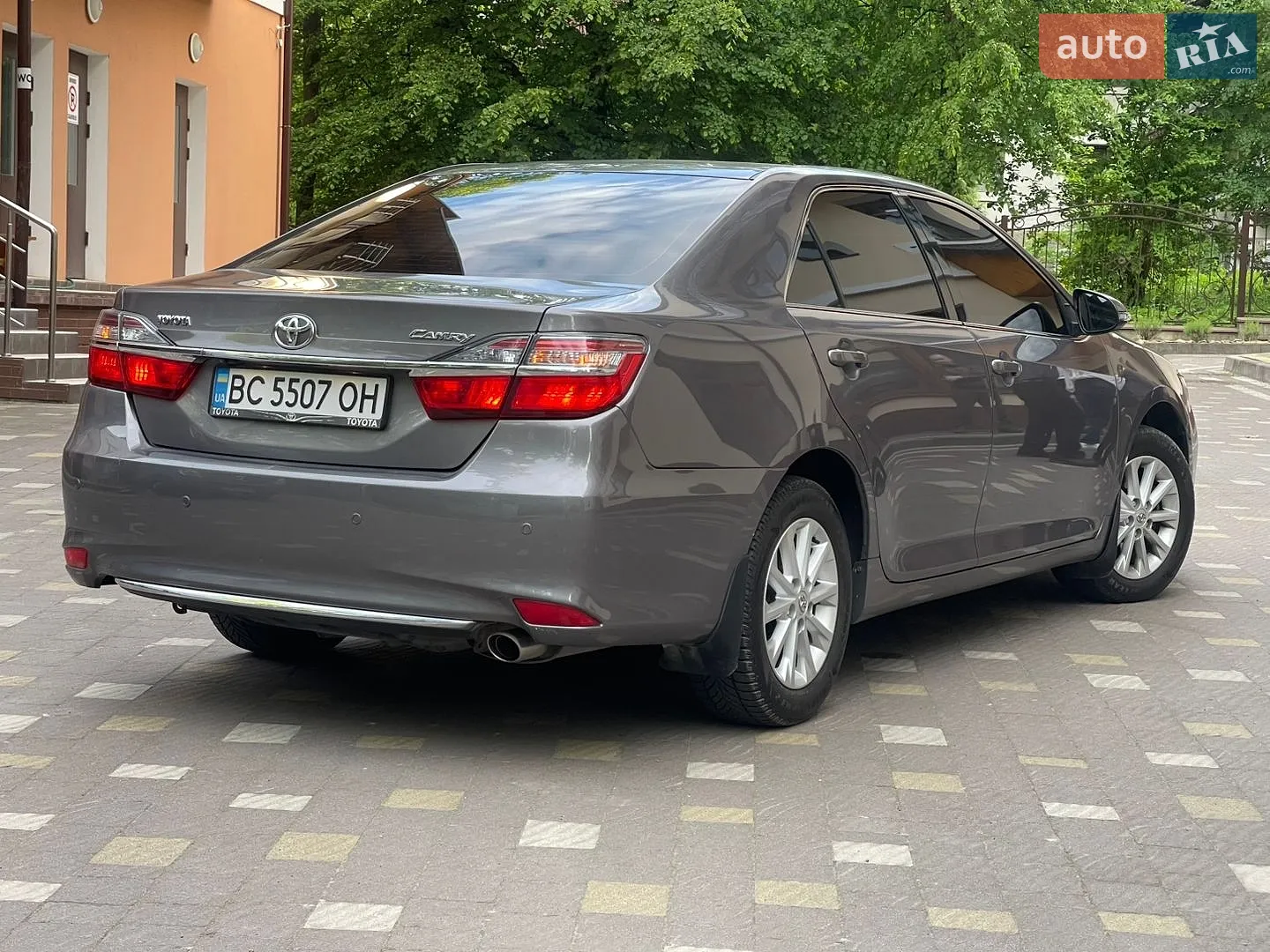 2016 Toyota Camry - мініатюра 29
