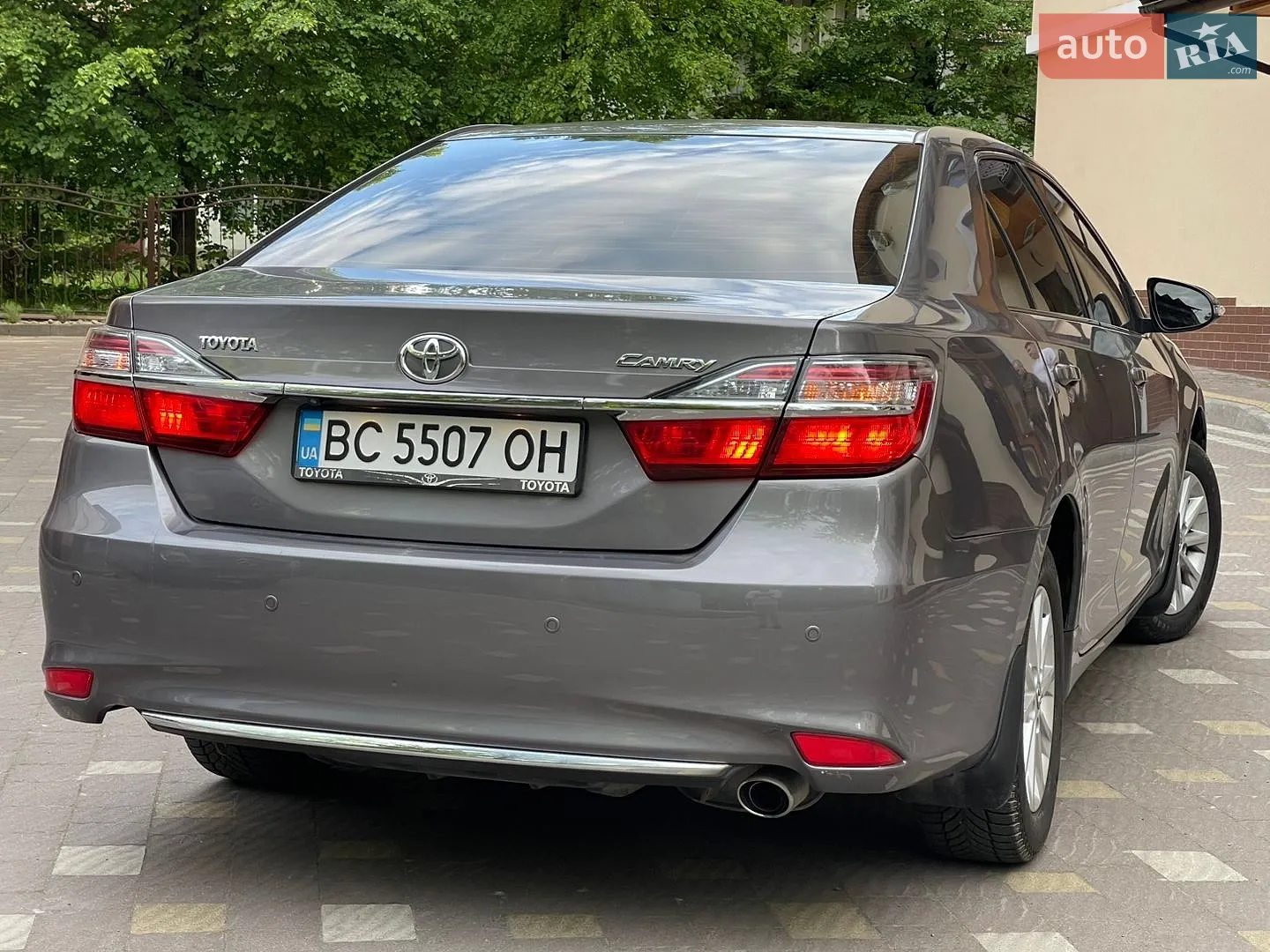2016 Toyota Camry - мініатюра 31