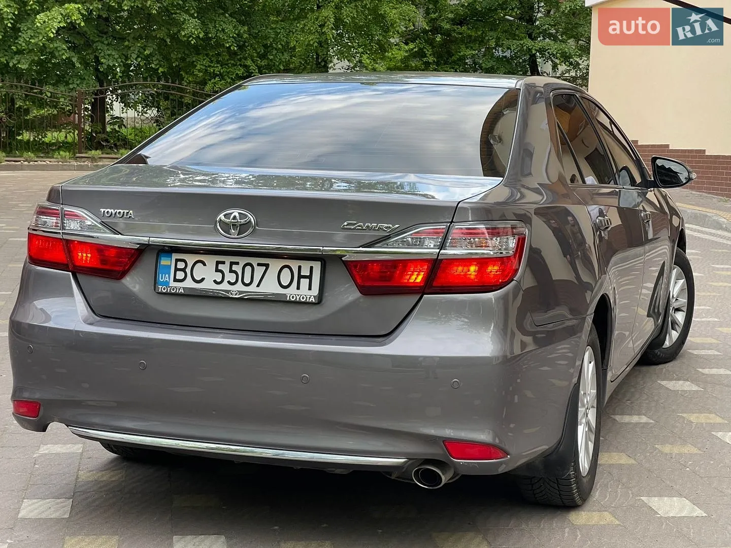 2016 Toyota Camry - мініатюра 32