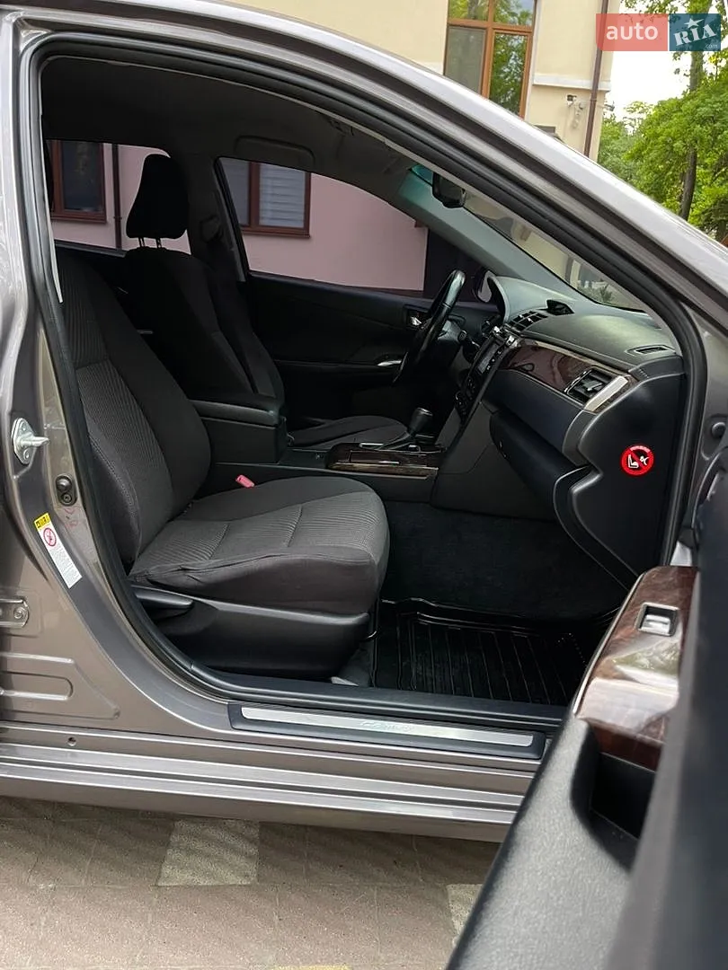 2016 Toyota Camry - мініатюра 40