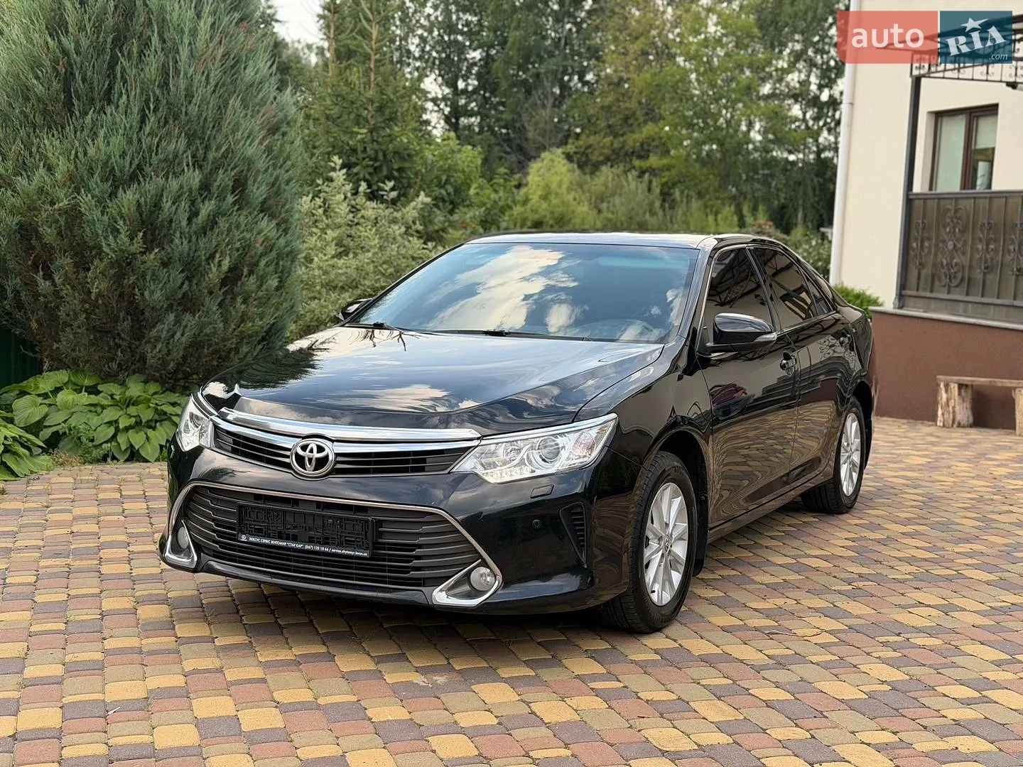 2015 Toyota Camry - мініатюра 2