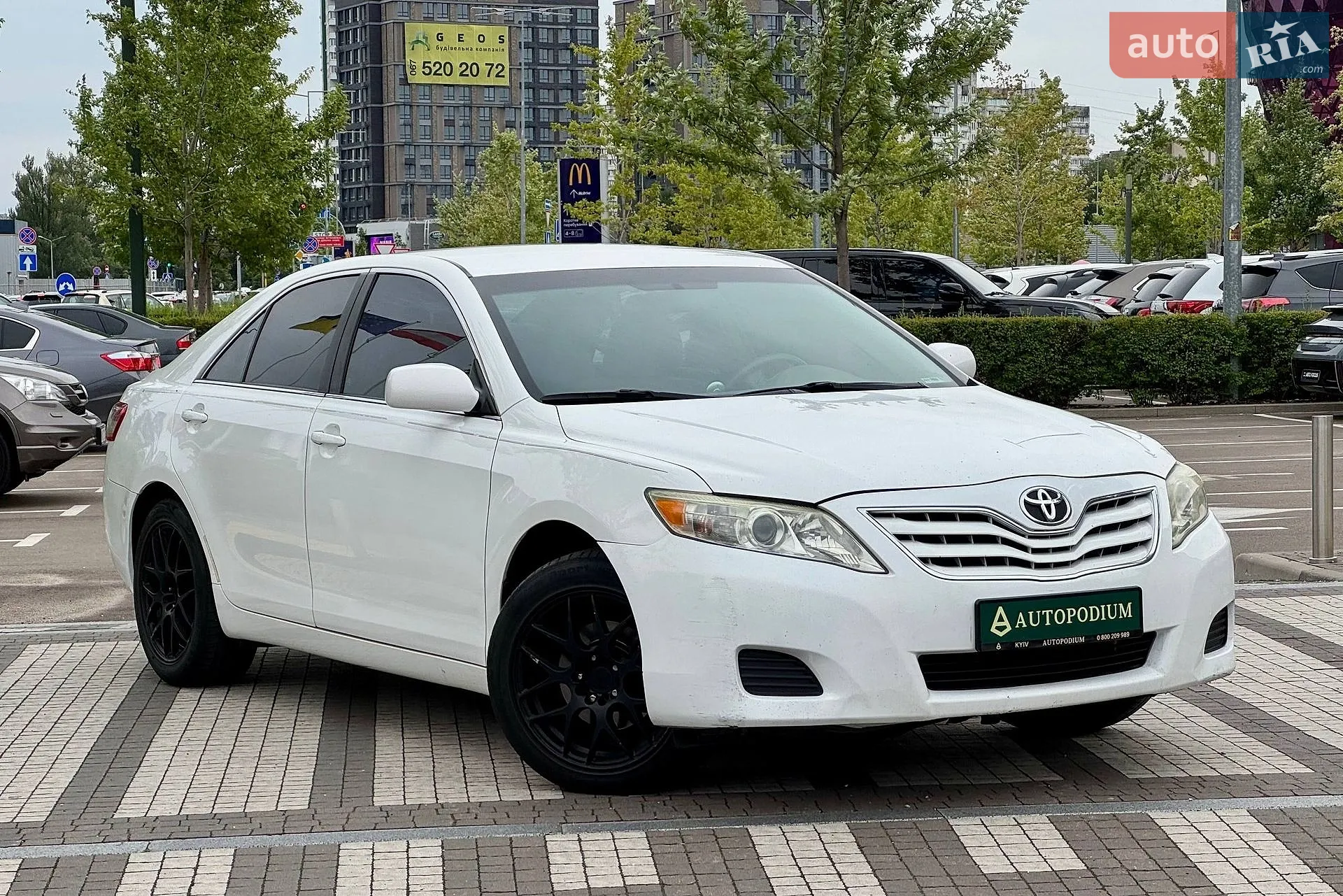 2011 Toyota Camry - мініатюра 2