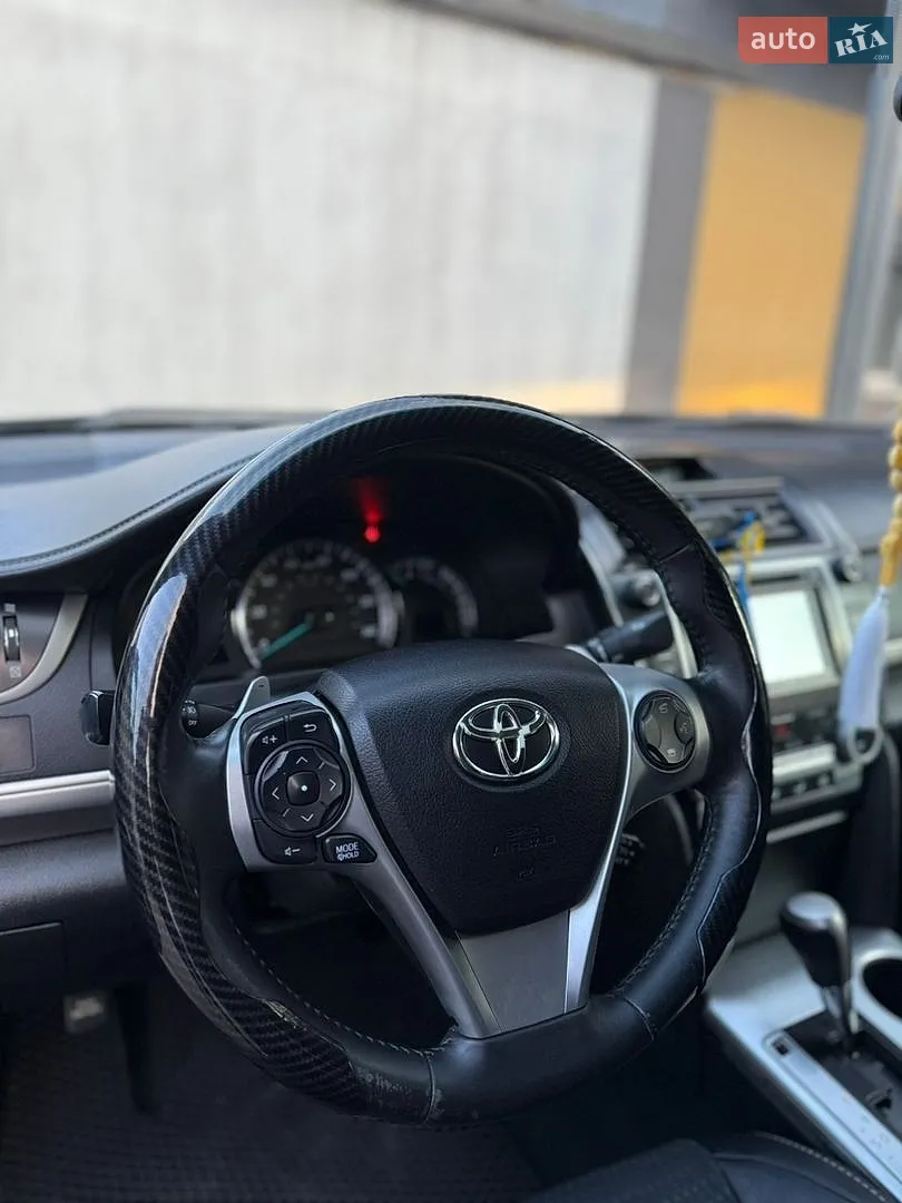 2014 Toyota Camry - мініатюра 20