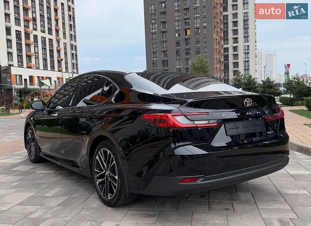2024 Toyota Camry - мініатюра 3