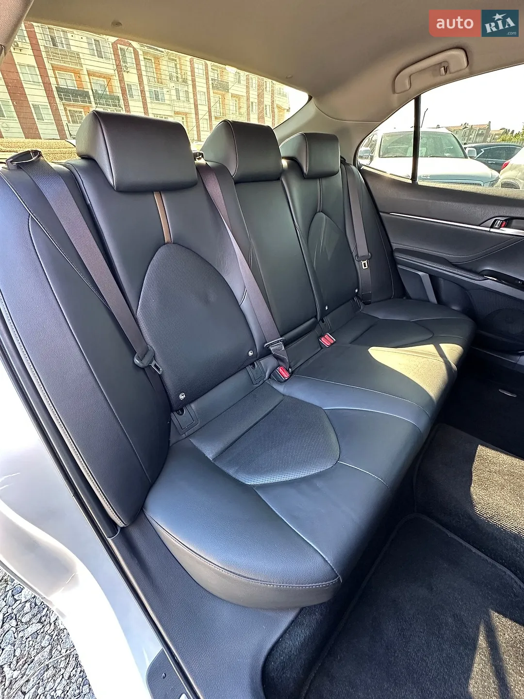 2017 Toyota Camry - мініатюра 19