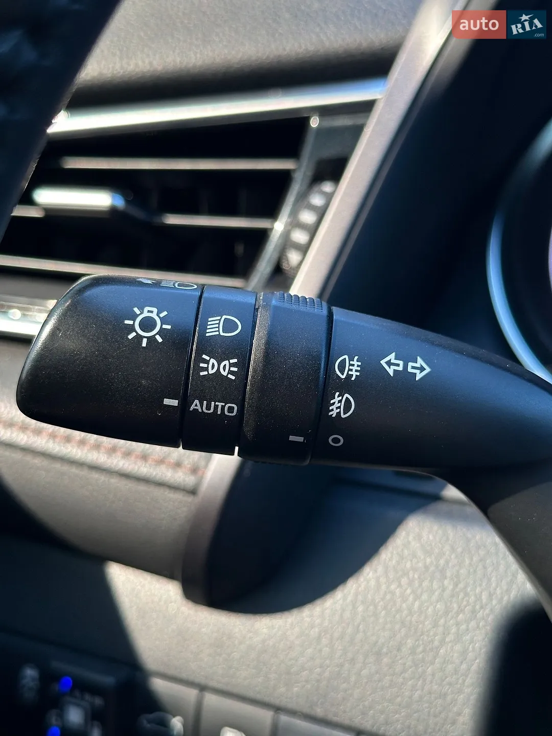 2017 Toyota Camry - мініатюра 37