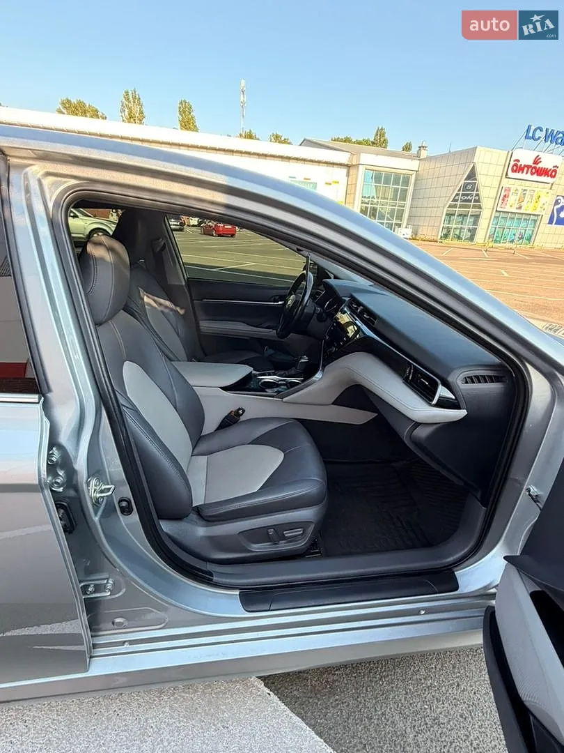 2020 Toyota Camry - мініатюра 28