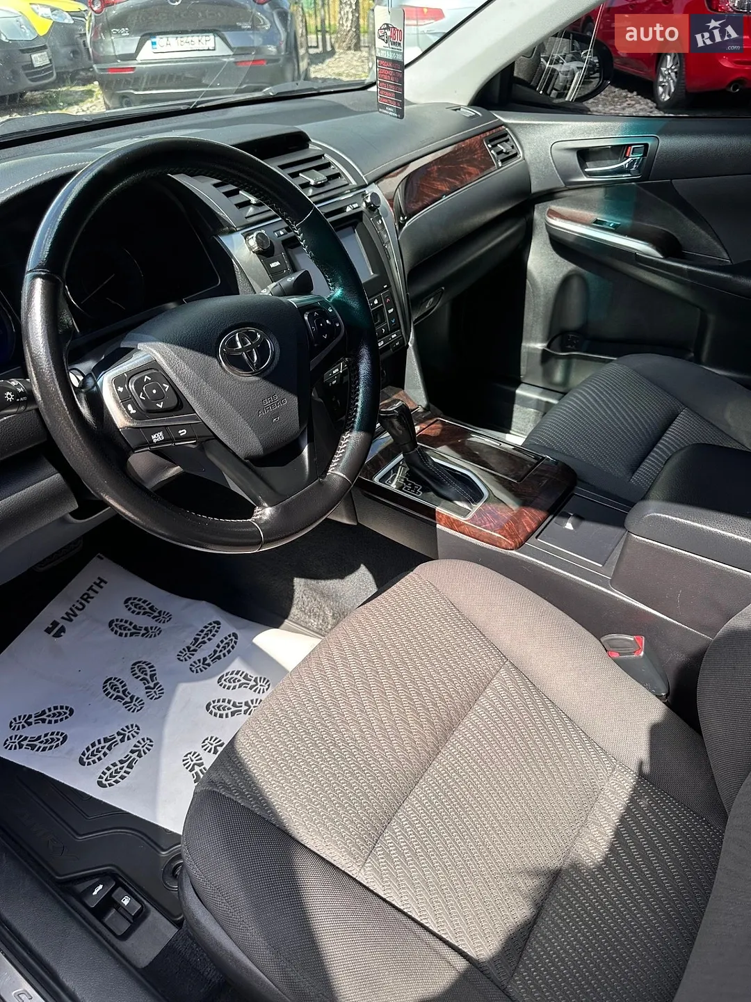 2016 Toyota Camry - мініатюра 18
