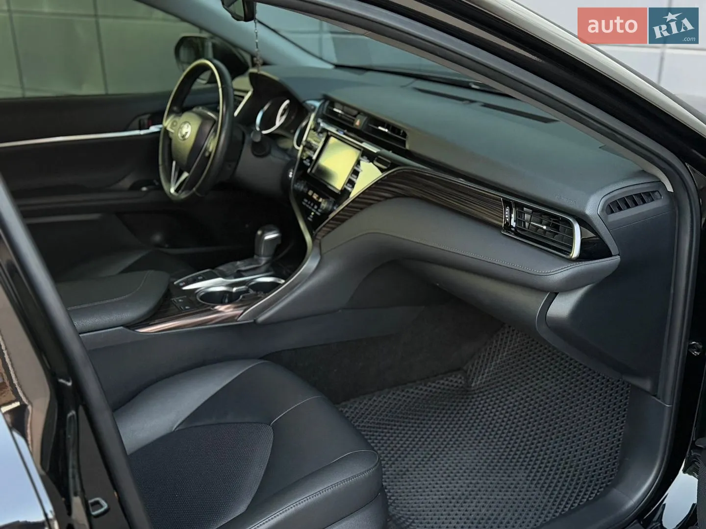 2019 Toyota Camry - мініатюра 20