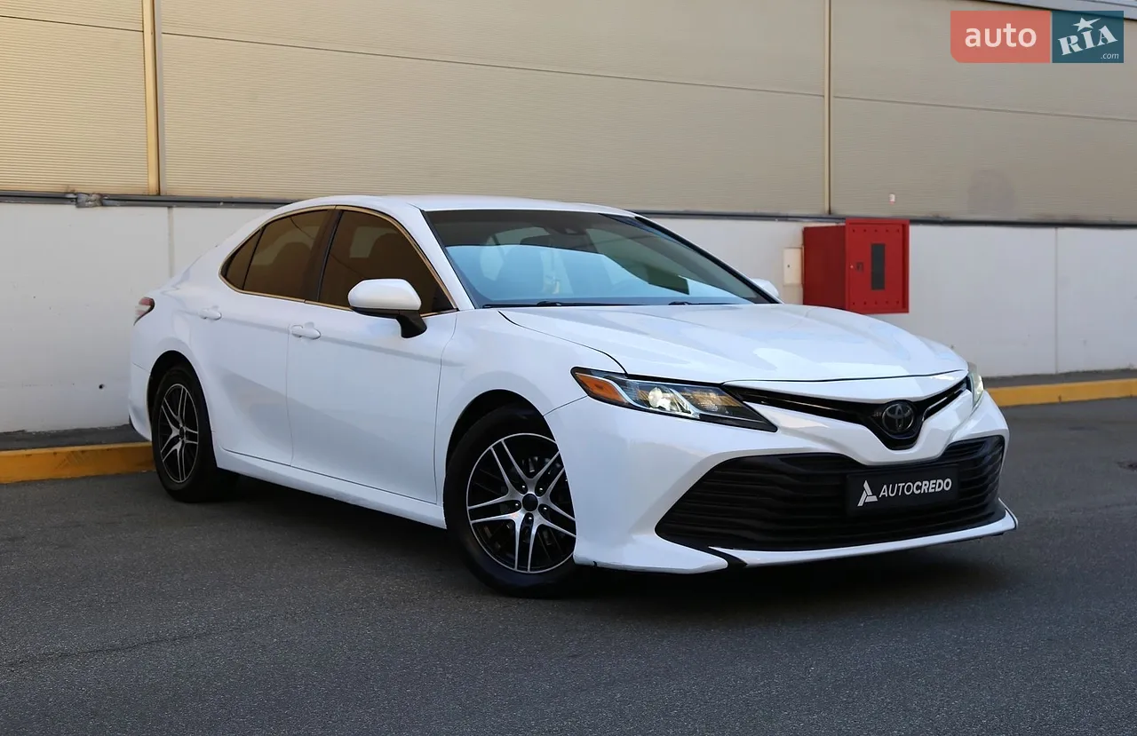 2017 Toyota Camry - мініатюра 14