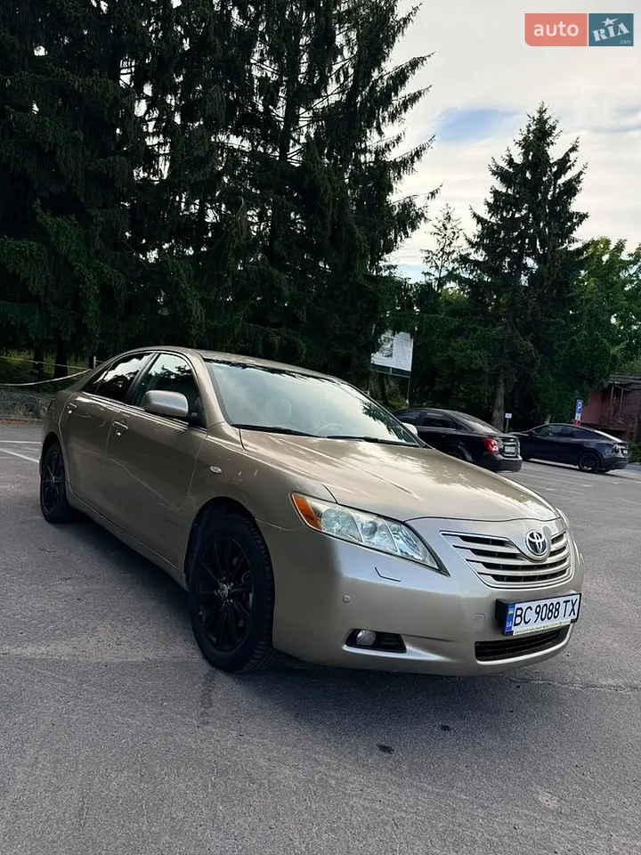 2013 Toyota Camry - мініатюра 9