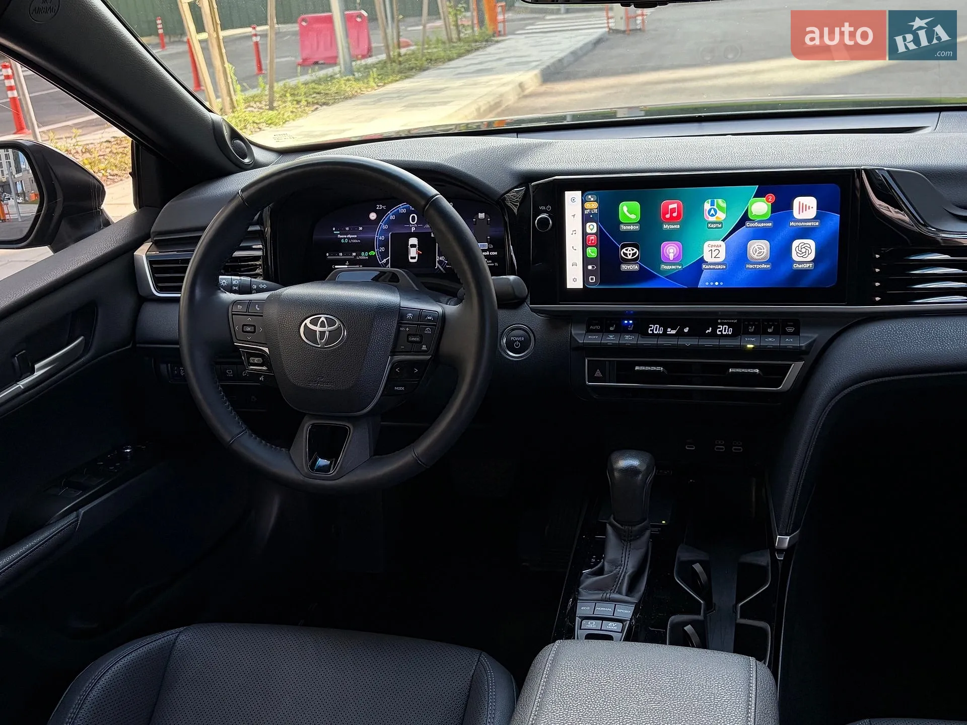 2024 Toyota Camry - мініатюра 17