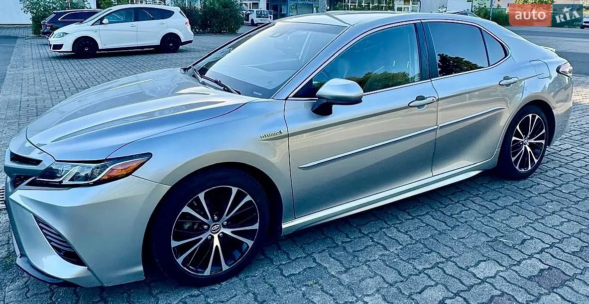 2019 Toyota Camry - мініатюра 6