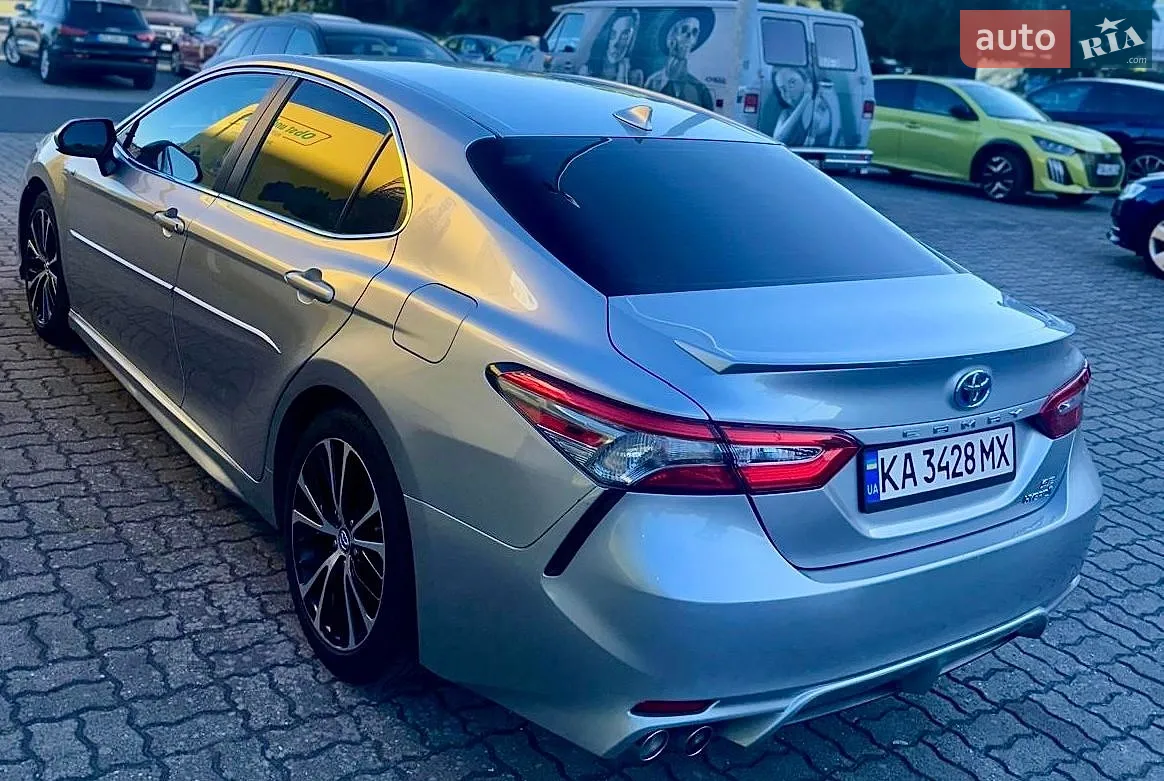 2019 Toyota Camry - мініатюра 11