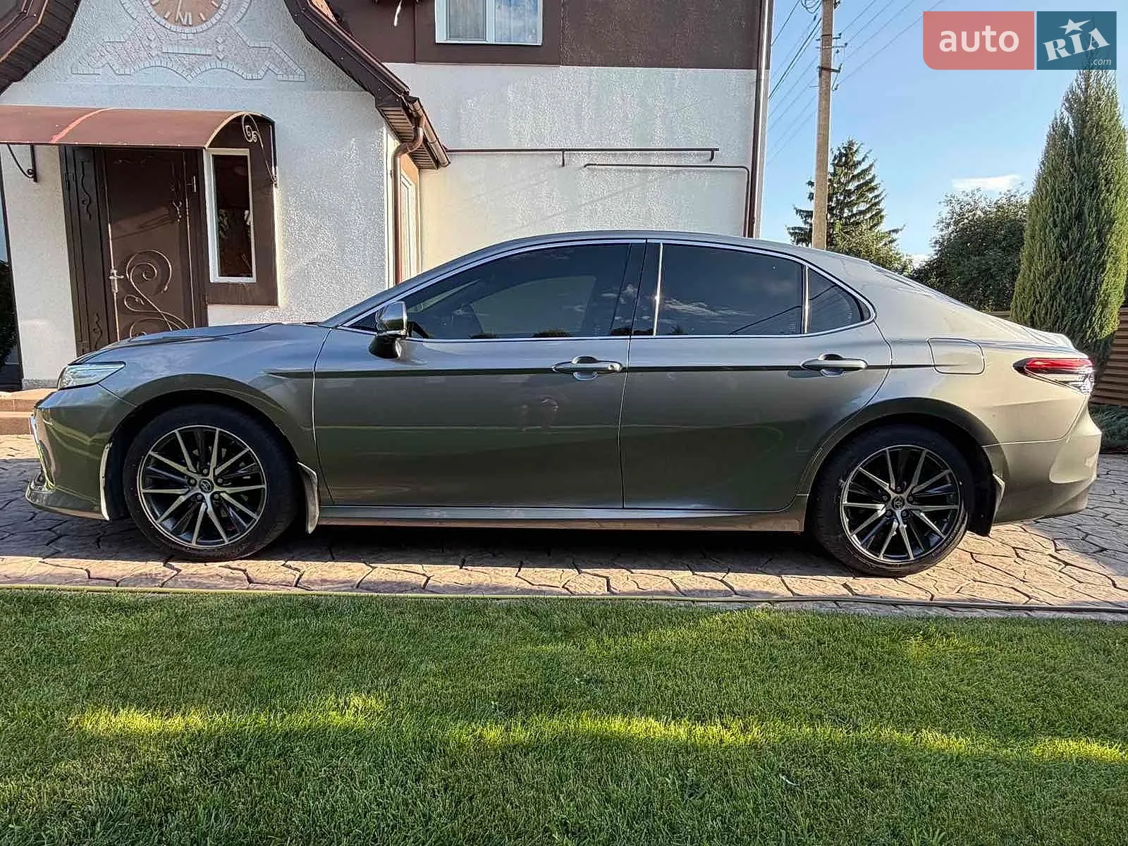 2021 Toyota Camry - мініатюра 10