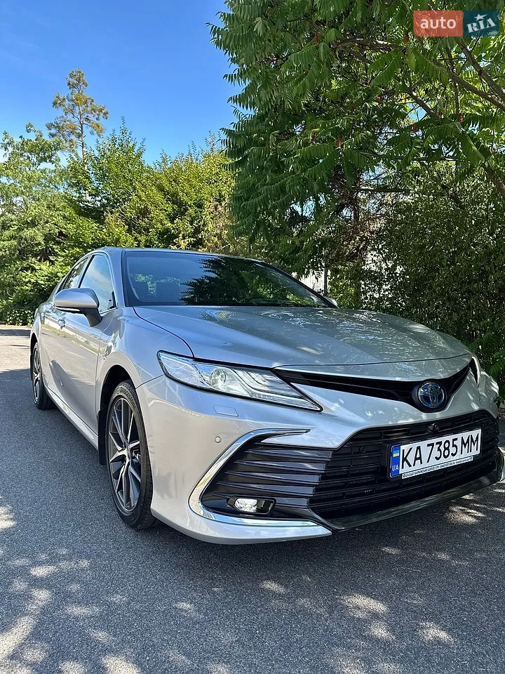 2025 Toyota Camry - мініатюра 13