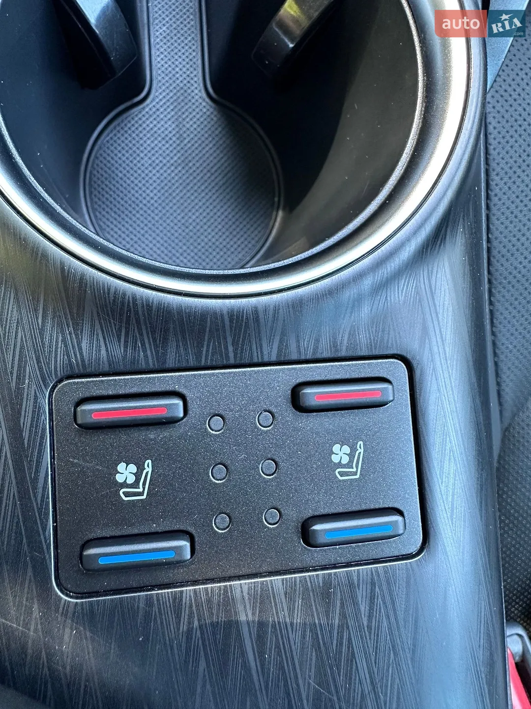 2024 Toyota Camry - мініатюра 26