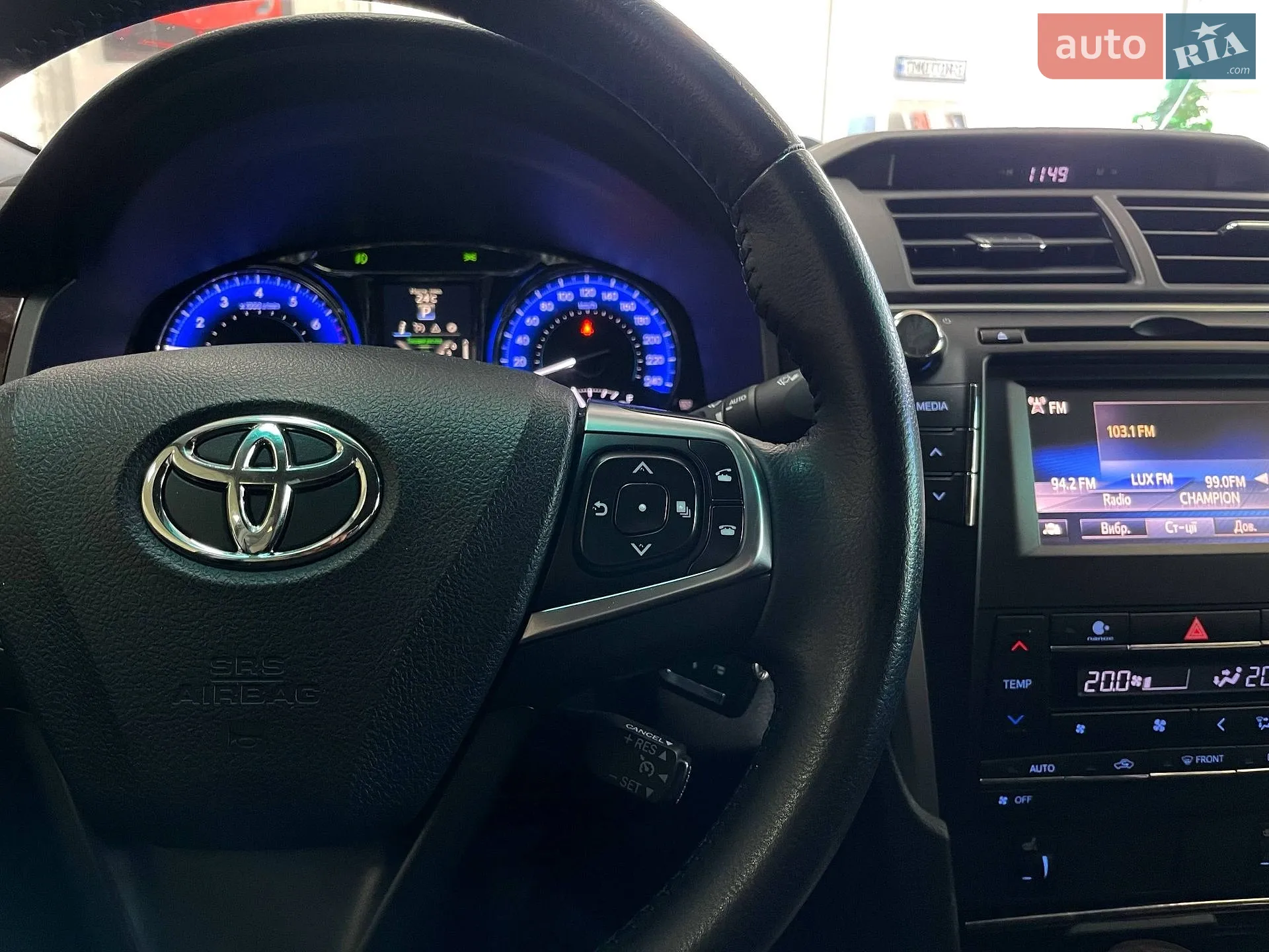 2017 Toyota Camry - мініатюра 19