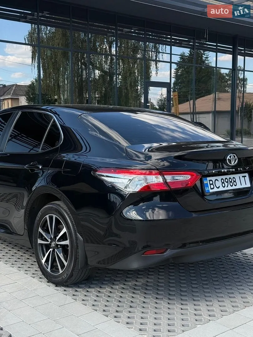2018 Toyota Camry - мініатюра 7