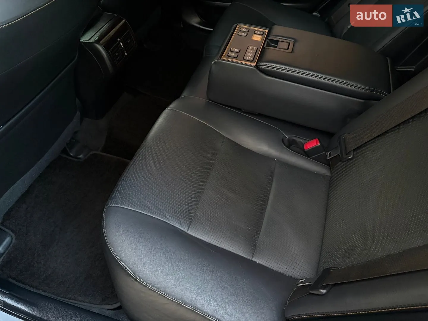 2017 Toyota Camry - мініатюра 8