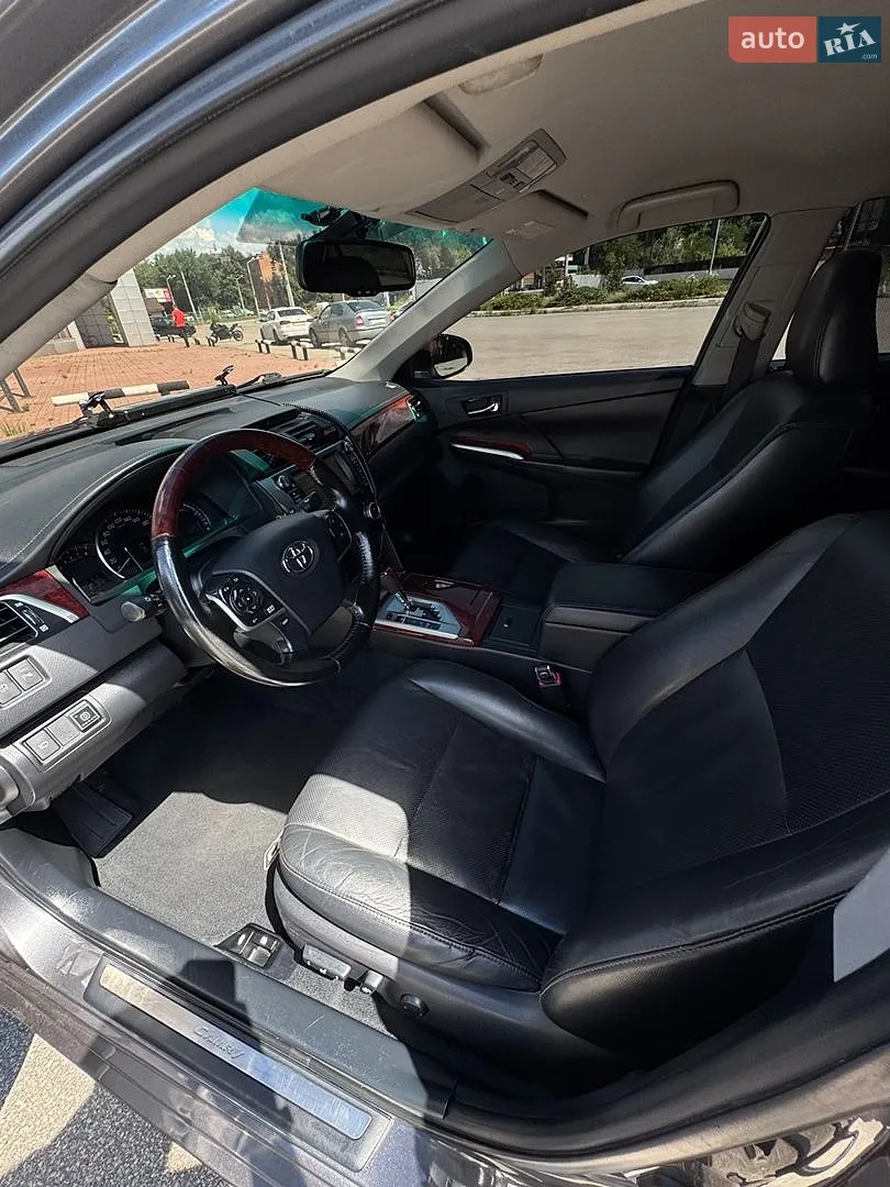 2011 Toyota Camry - мініатюра 9