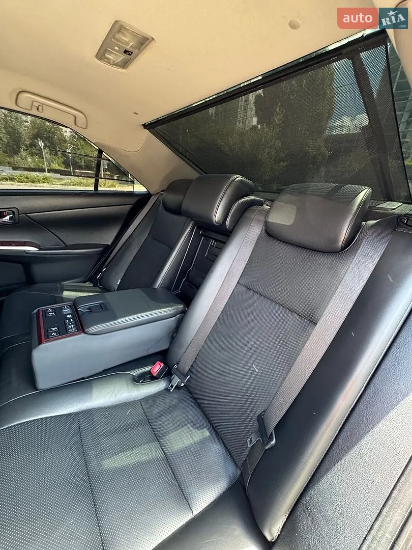 2011 Toyota Camry - мініатюра 12