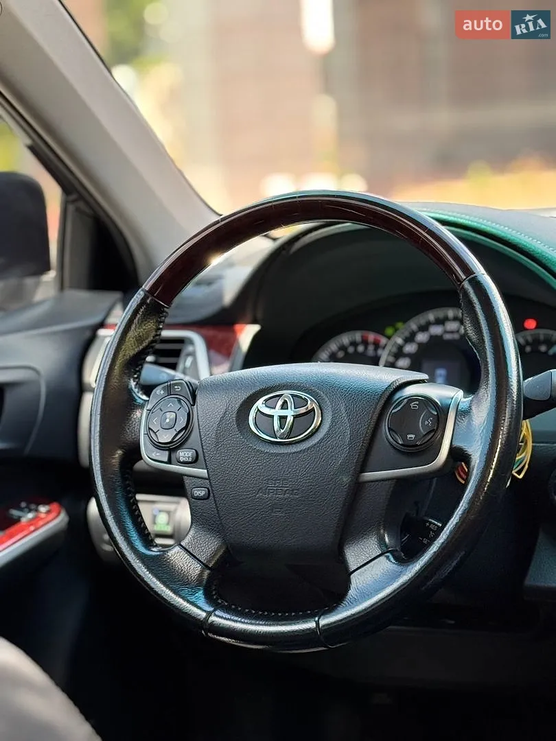2011 Toyota Camry - мініатюра 16