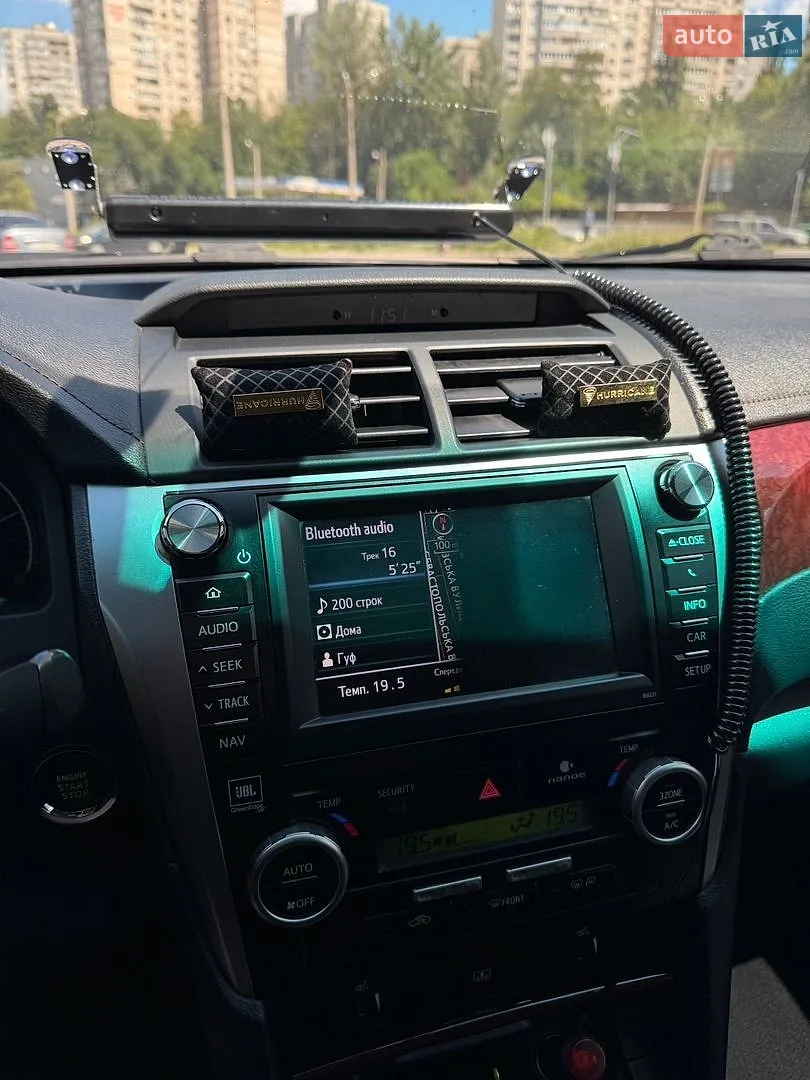 2011 Toyota Camry - мініатюра 18
