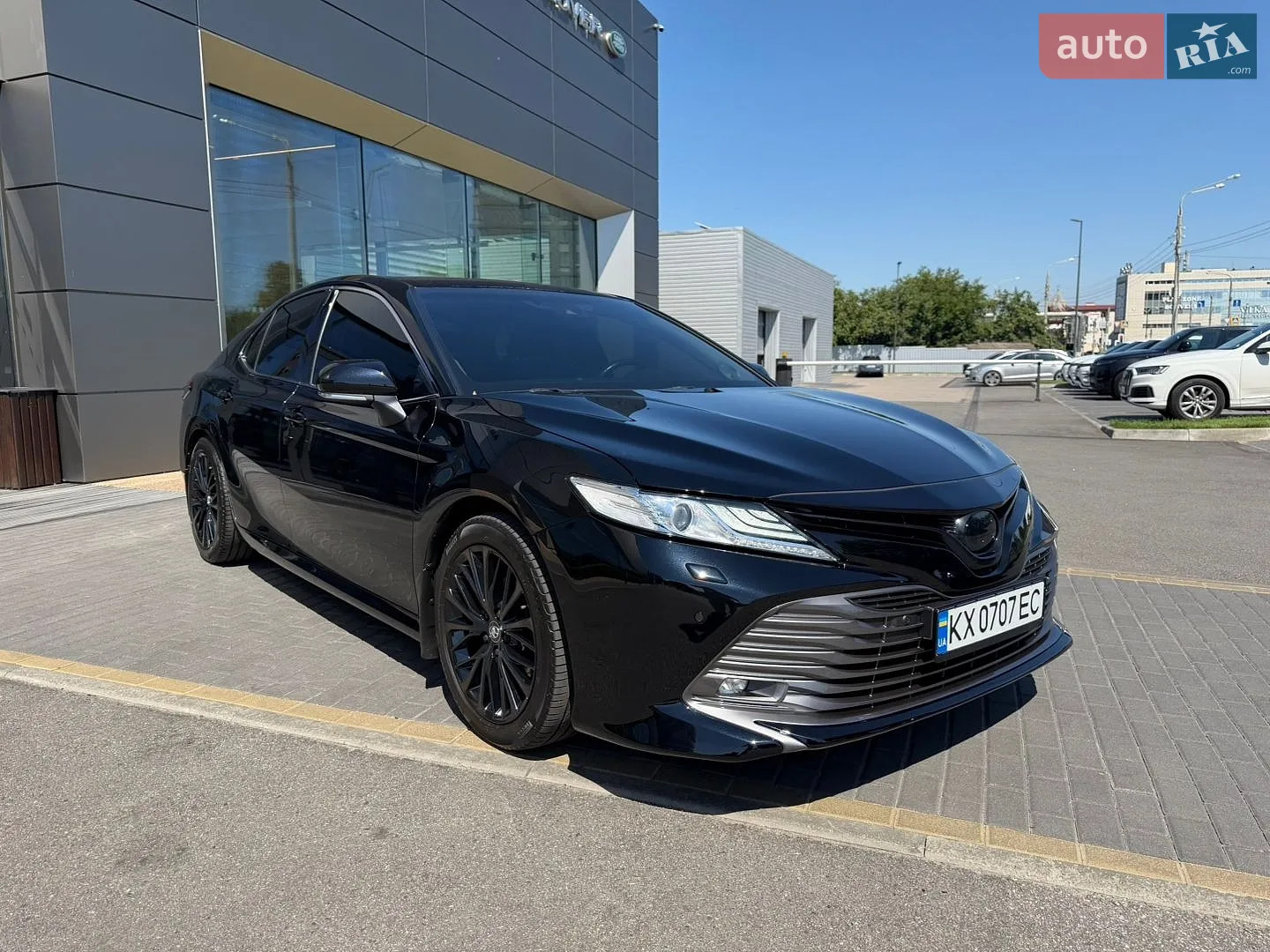 2019 Toyota Camry - мініатюра 3