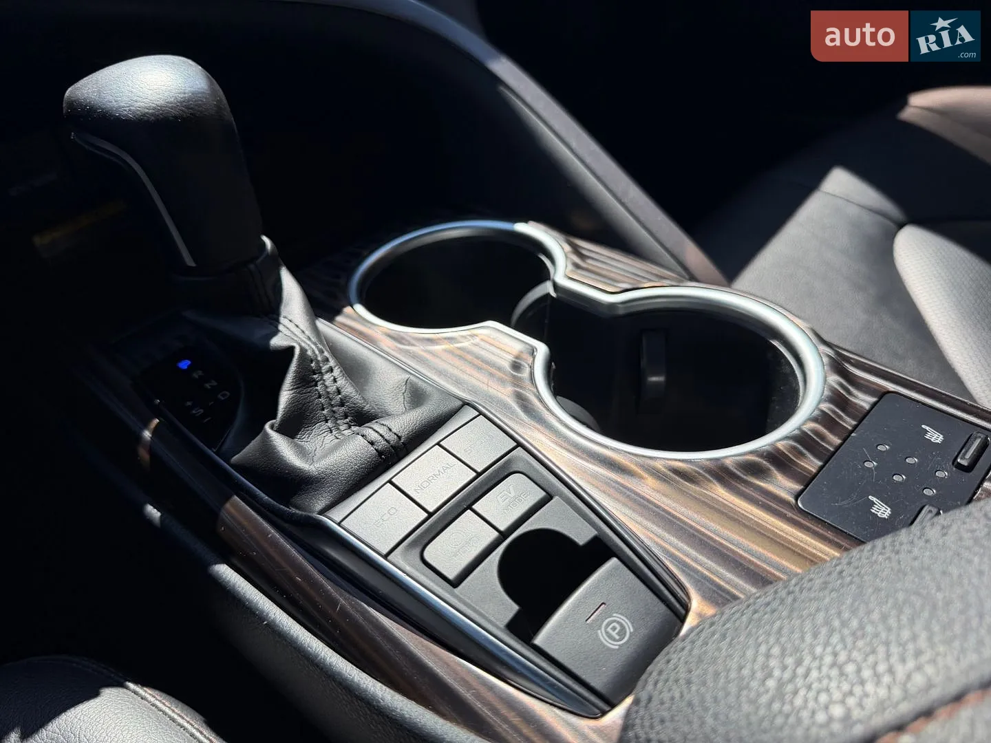2019 Toyota Camry - мініатюра 23