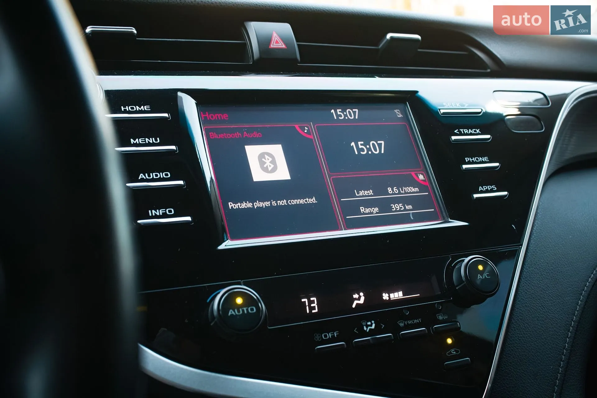 2018 Toyota Camry - мініатюра 16