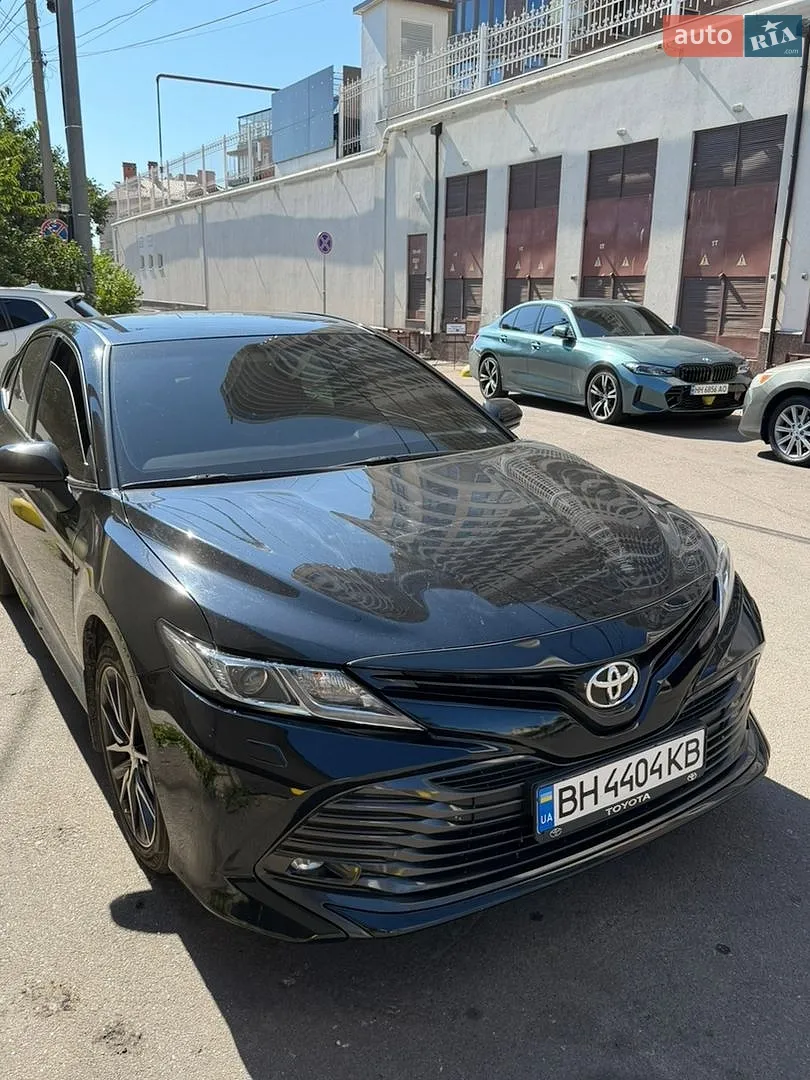 2018 Toyota Camry - мініатюра 10