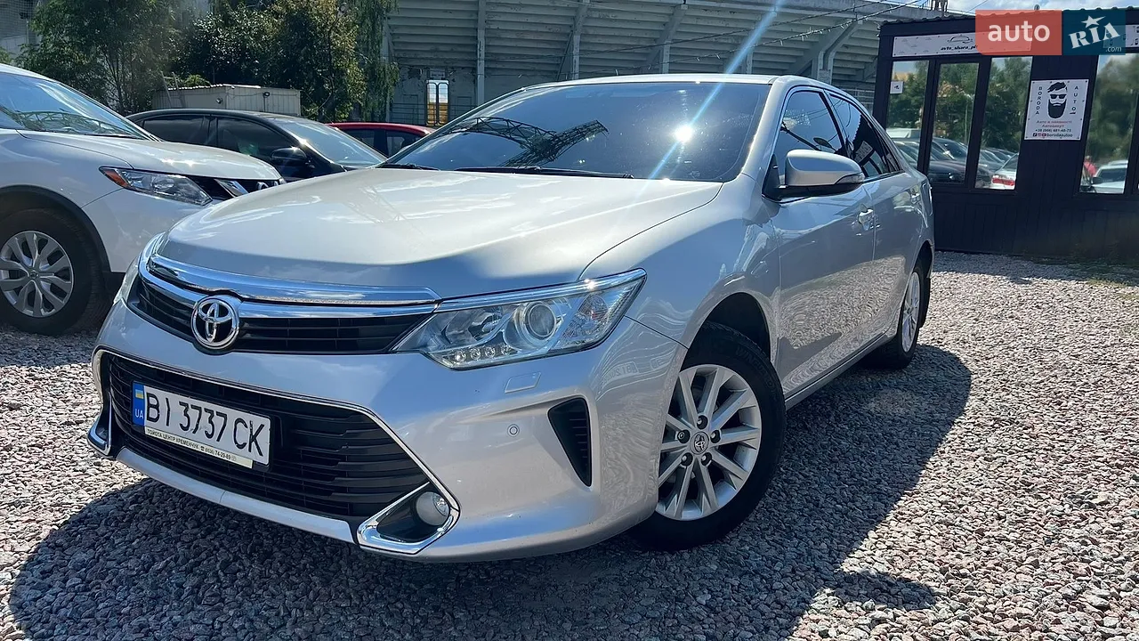 2017 Toyota Camry - мініатюра 21