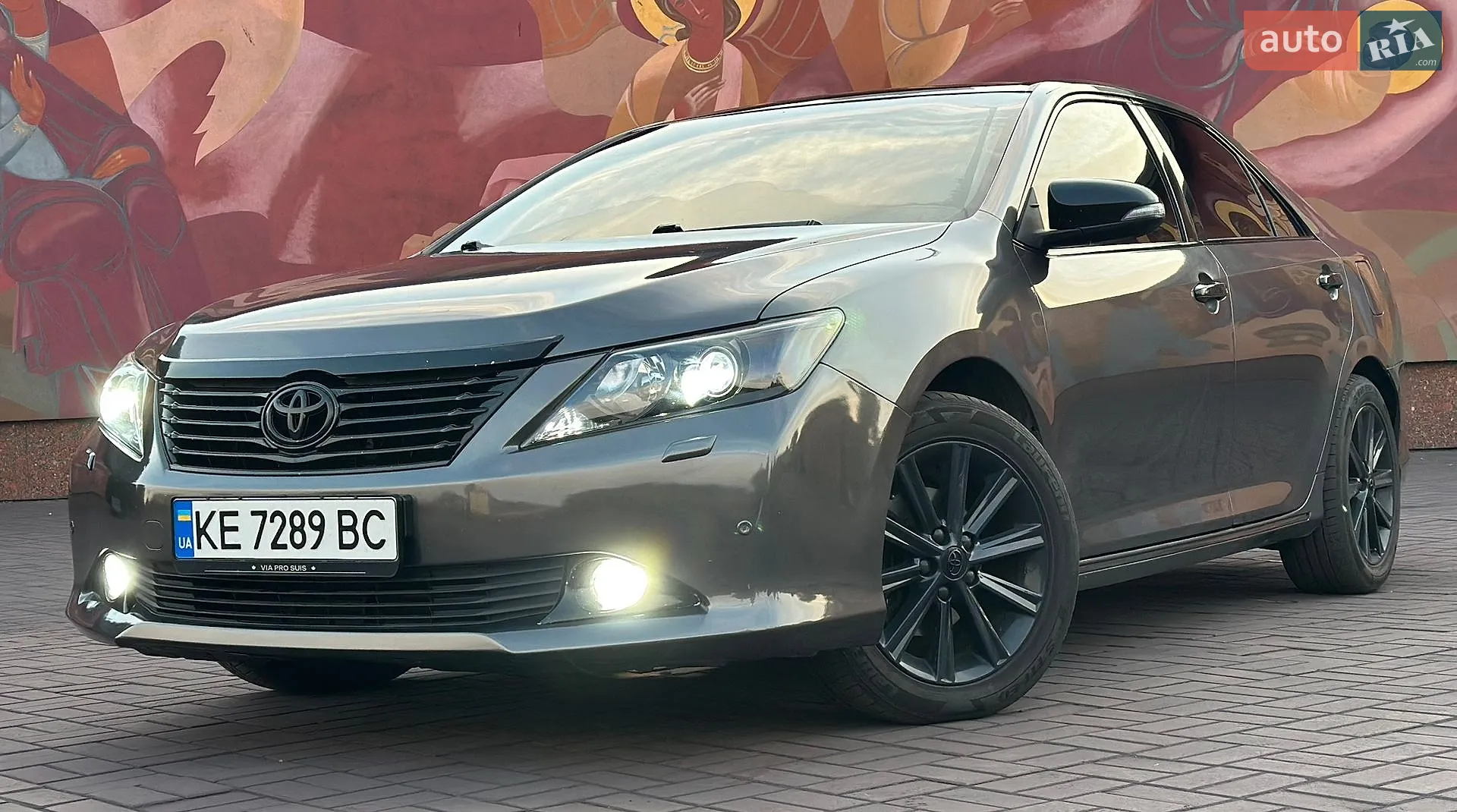 2012 Toyota Camry - фото 1