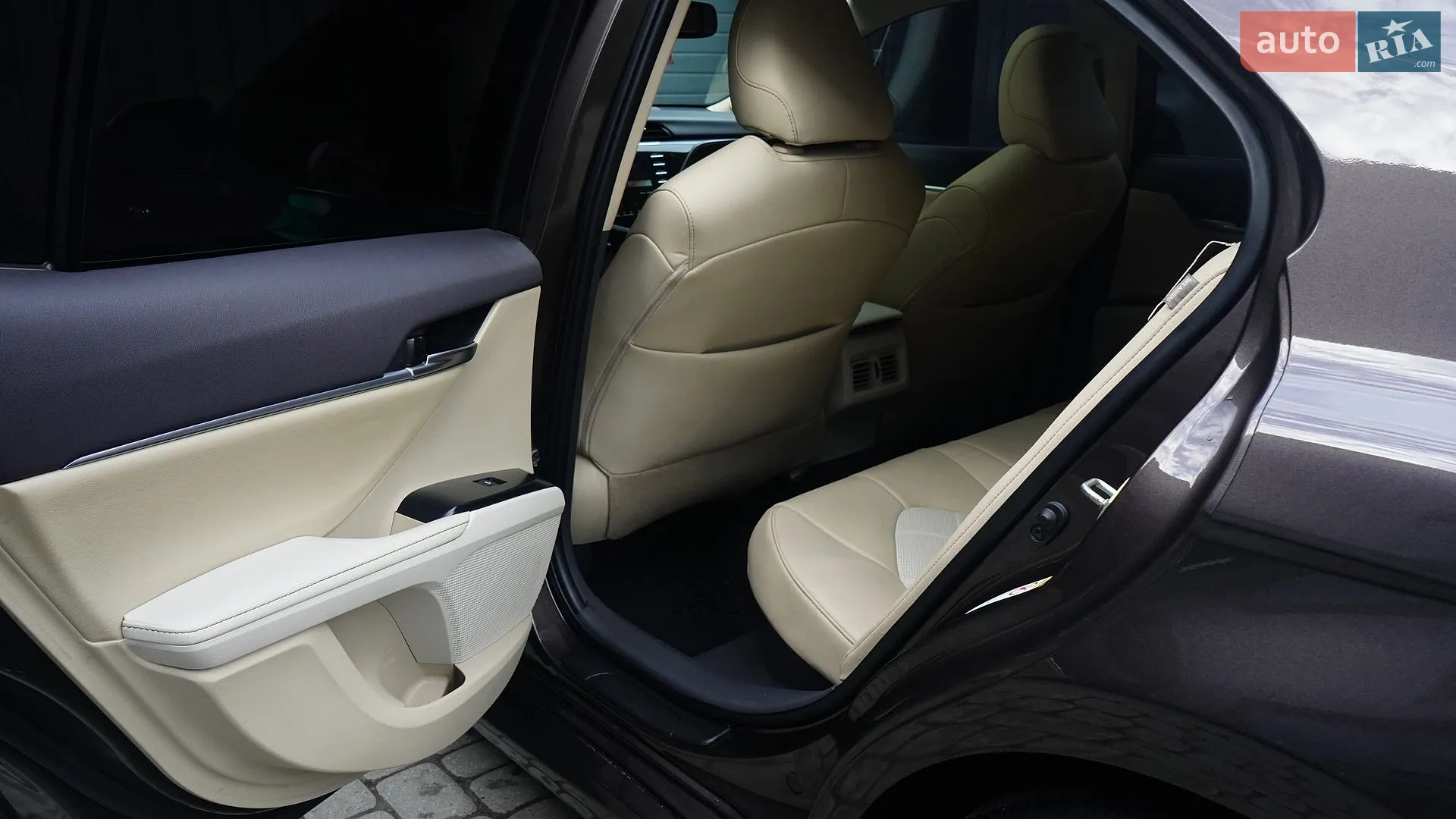 2019 Toyota Camry - мініатюра 41