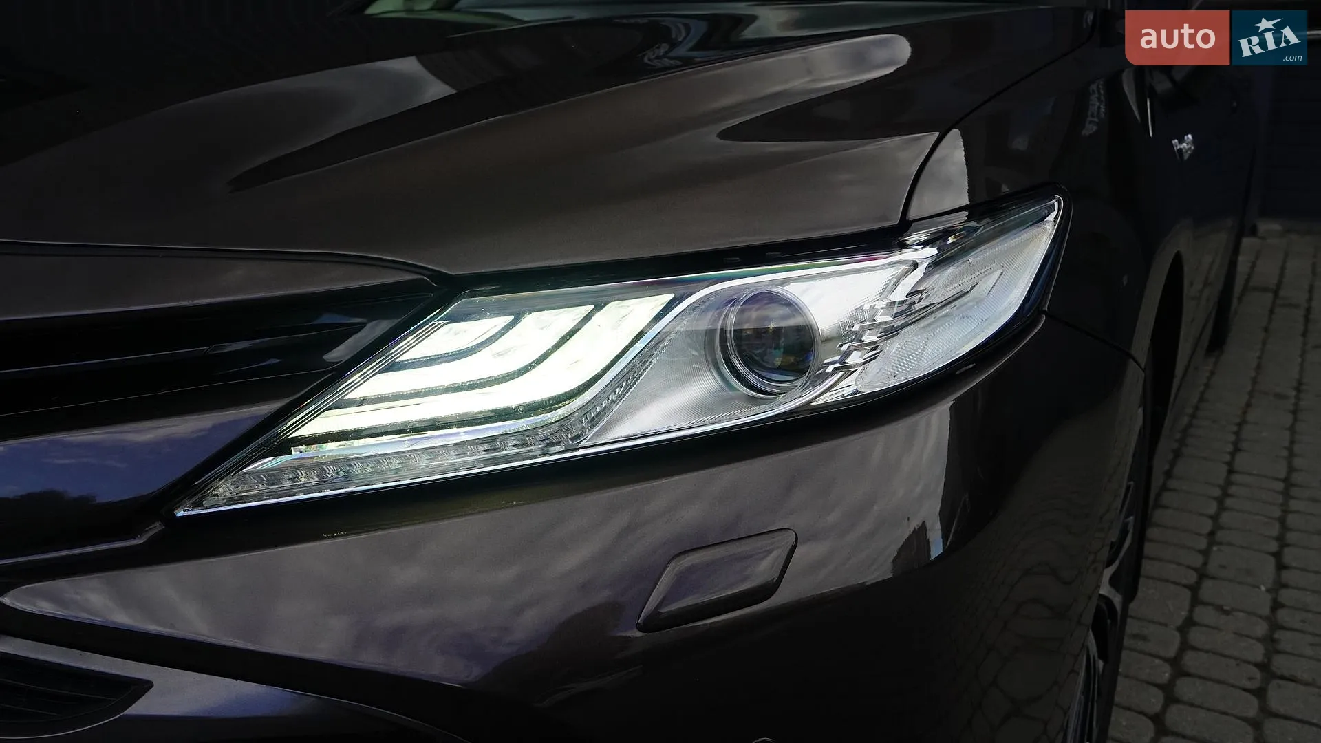 2019 Toyota Camry - мініатюра 19