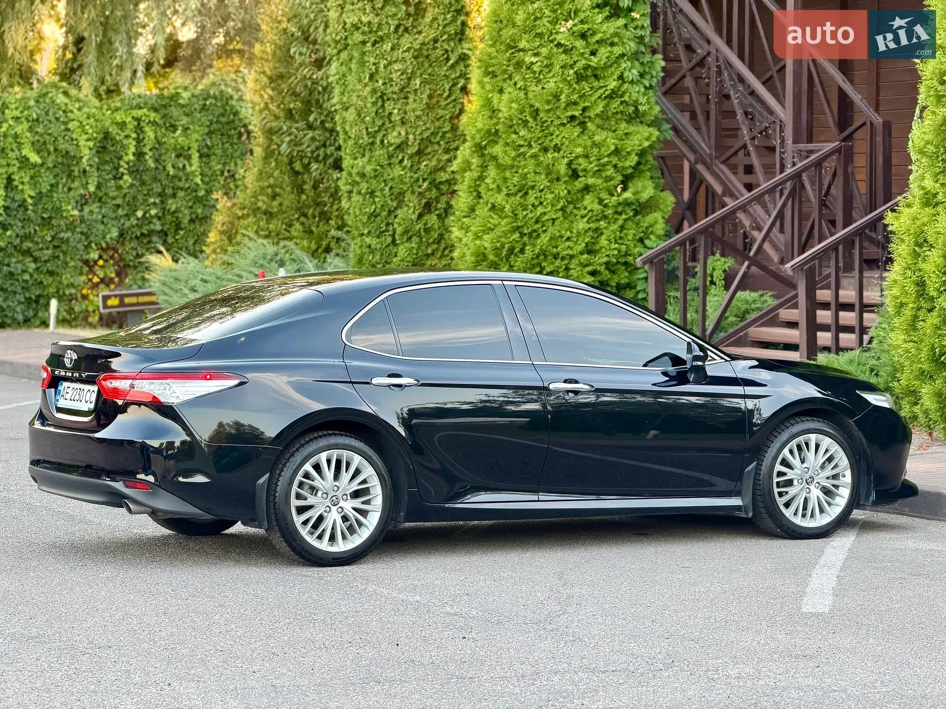 2018 Toyota Camry - мініатюра 9