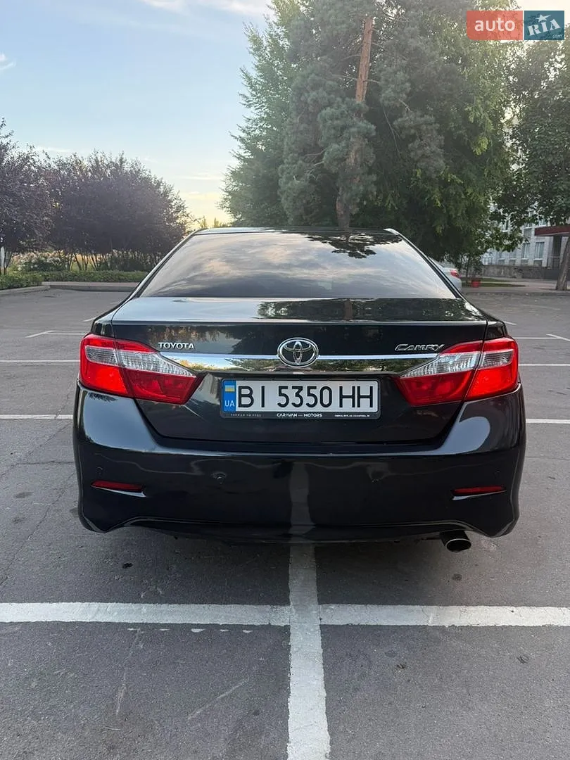 2013 Toyota Camry - мініатюра 6