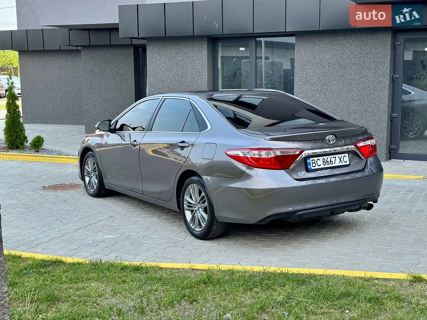 2016 Toyota Camry - мініатюра 5