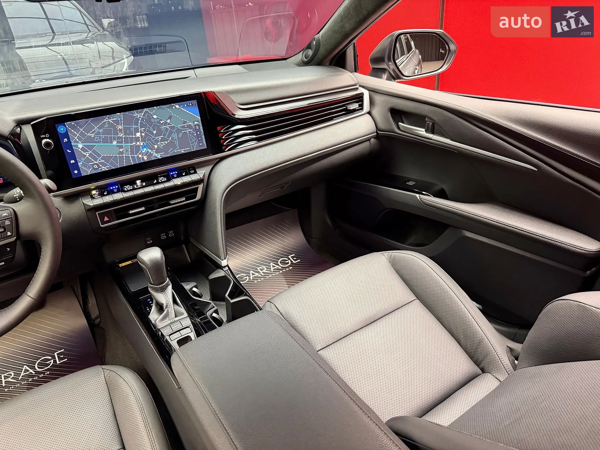 2025 Toyota Camry - мініатюра 39