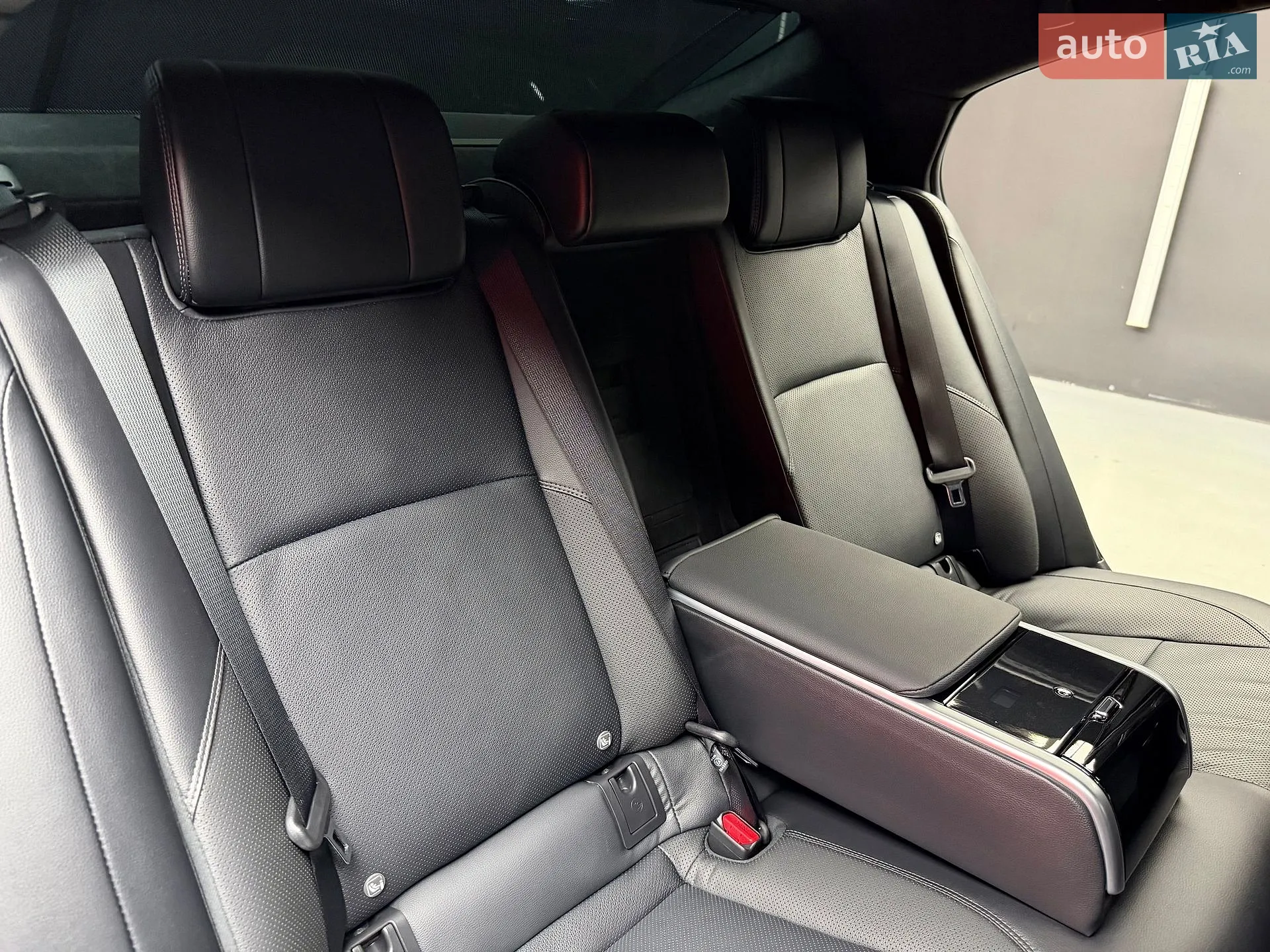2025 Toyota Camry - мініатюра 49