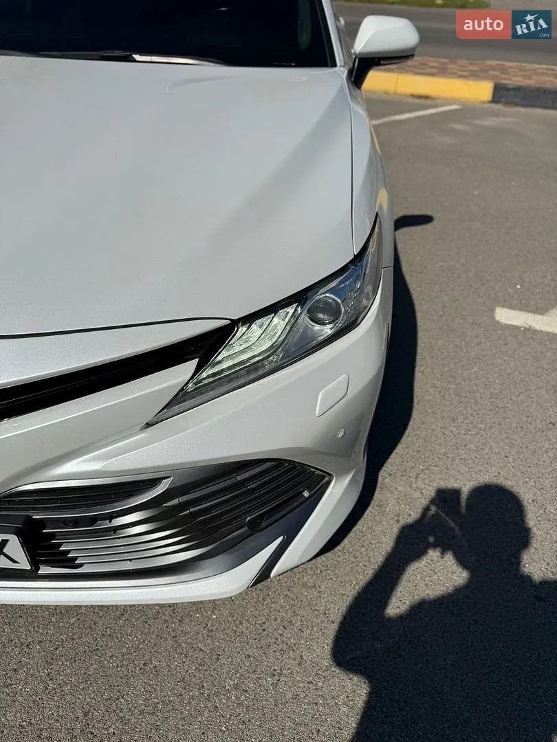 2019 Toyota Camry - мініатюра 6