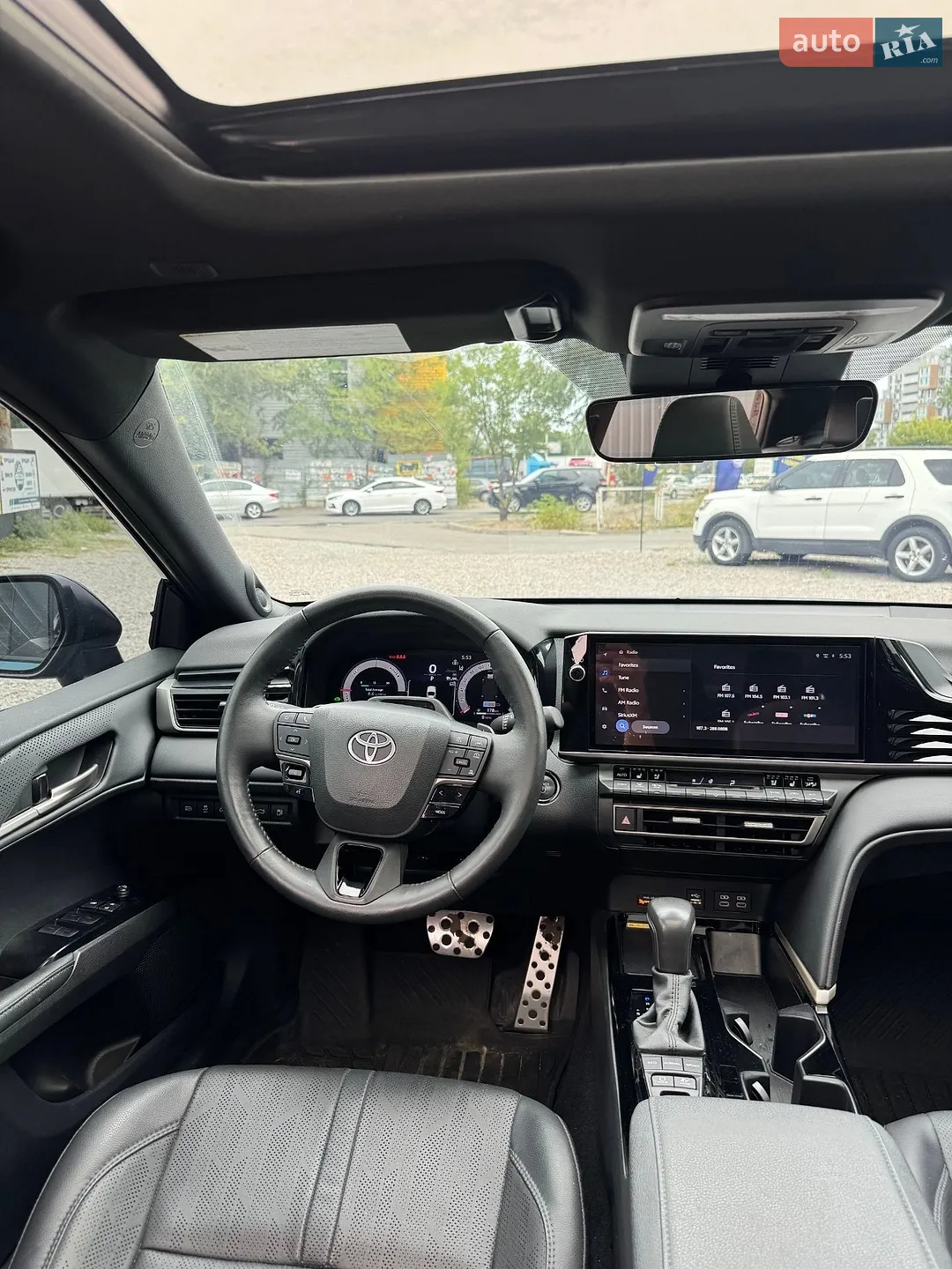 2024 Toyota Camry - мініатюра 12