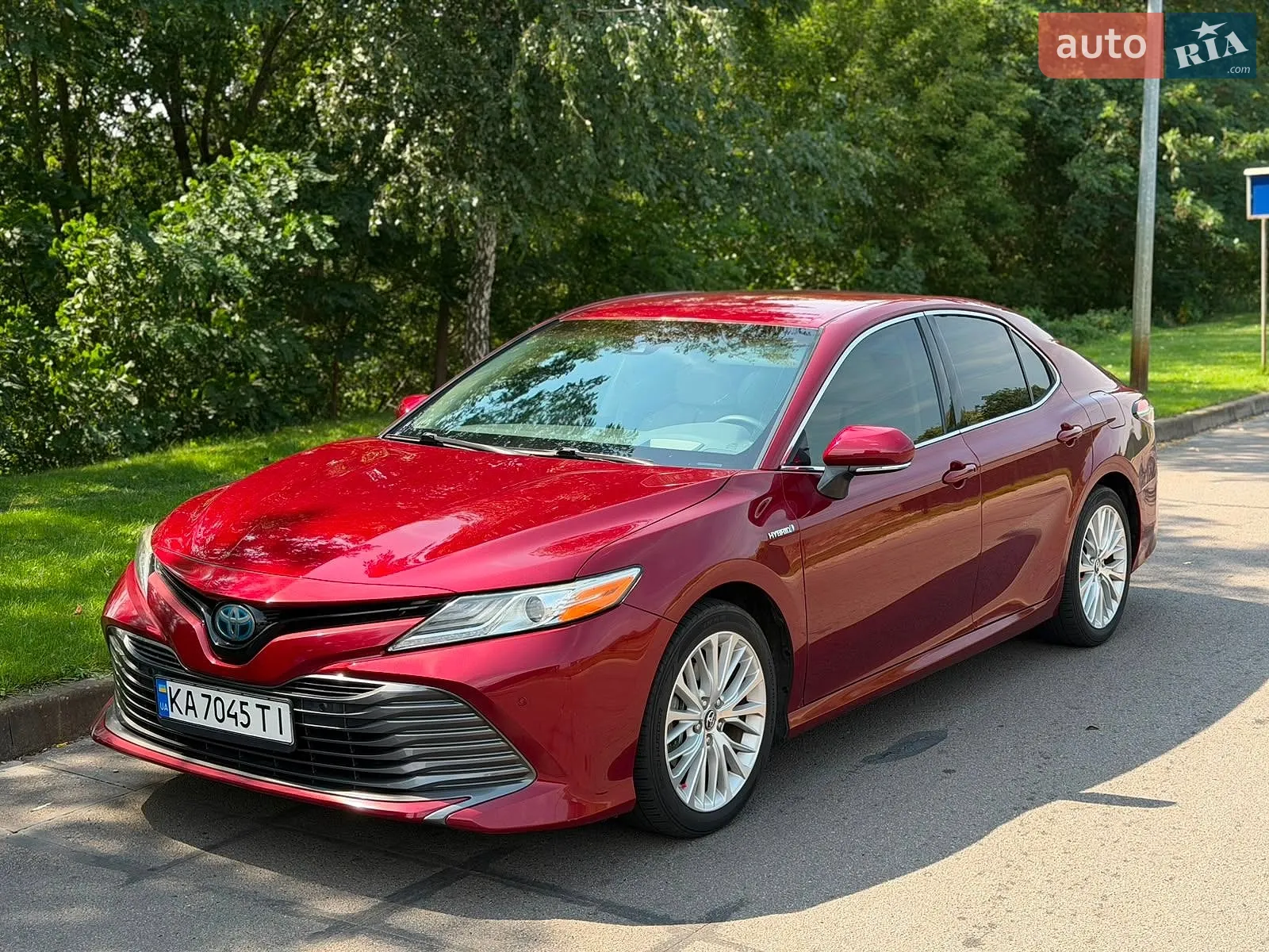 2018 Toyota Camry - мініатюра 2